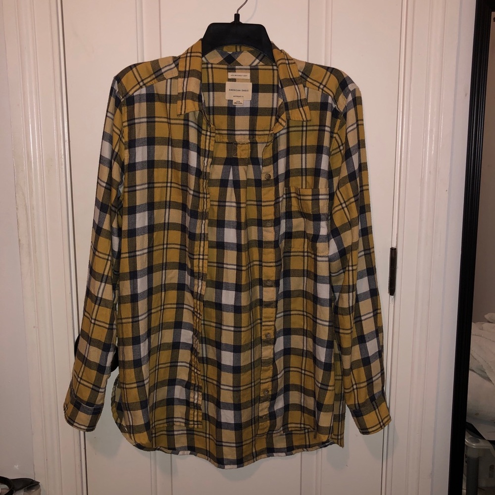 America Eagle Yellow Boyfriend Fit Flannel